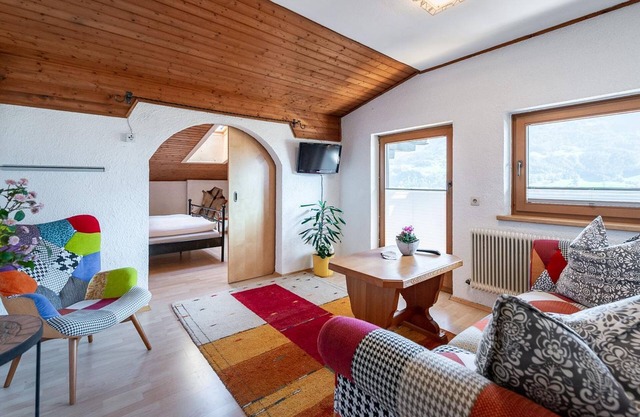 Ferienwohnung Kellerjoch - Hotel Garni Kastner
