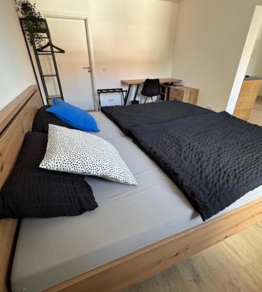Ferienwohnung Wasser - Bude