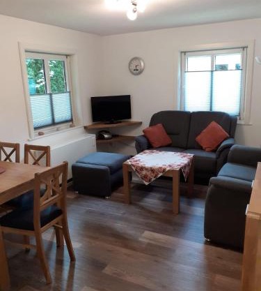 Ferienwohnungen-Waldblick-Wohnung-1