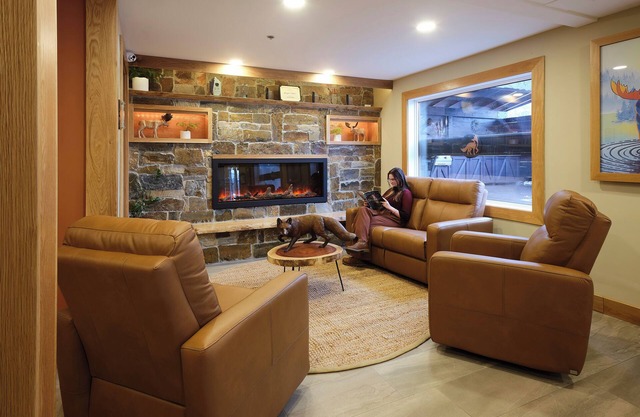 Fernie Fox Hotel