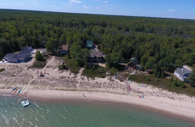 2020 Summer Booking up! Frente a la playa de Huron ~ Área de playa aislada / Vistas espectaculares