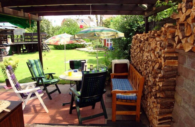"FeWo Königsheide" - afueras de la ciudad en la planta baja con grandes terrazas jardín barbacoa