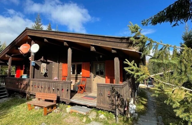 Cabaña de madera natural y rústica en Hochkrimml con plaza de aparcamiento / jardín / WiFi