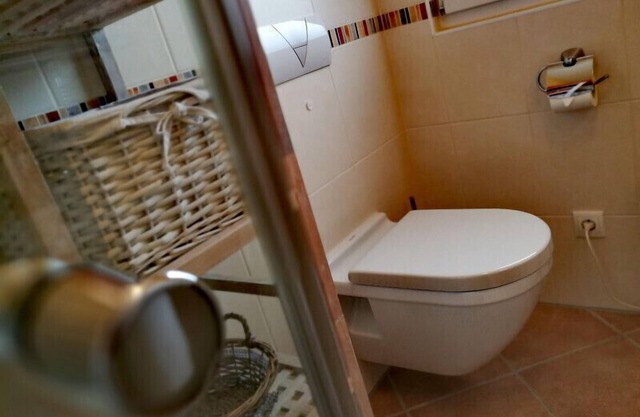 Apartamento Luino, 50 m 2, 1 dormitorio, max. 4 pers., WLAN, estacionamiento, lavadora y lavaplatos, balcón