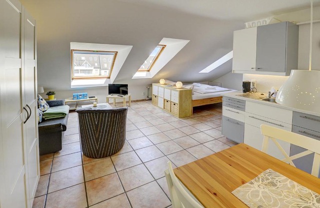 fewo1846 Strandresidenz Wassersleben - Kleine Meerjungfrau - komfortables Studioapartment im Dachgeschoss