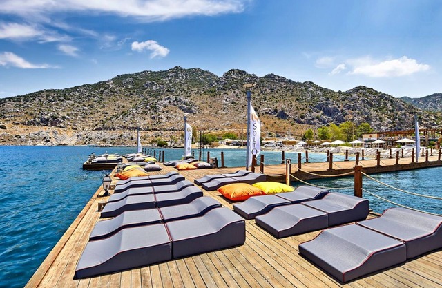 Fİ Light Solto Boutique Beach