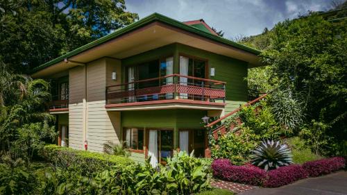 Ficus Sunset Suites