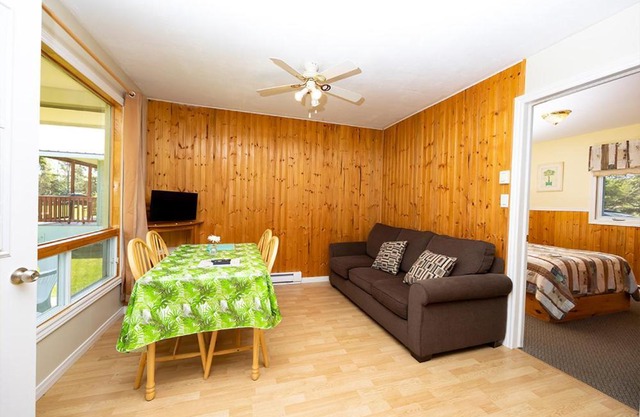 Fiddler's Green Country Cottages