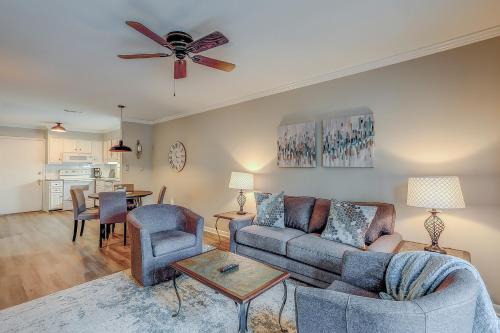Fiddlers Cove 20F