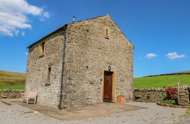 Field Barn