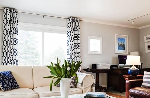 Field Lodge - Lovely large home by Sandbanks