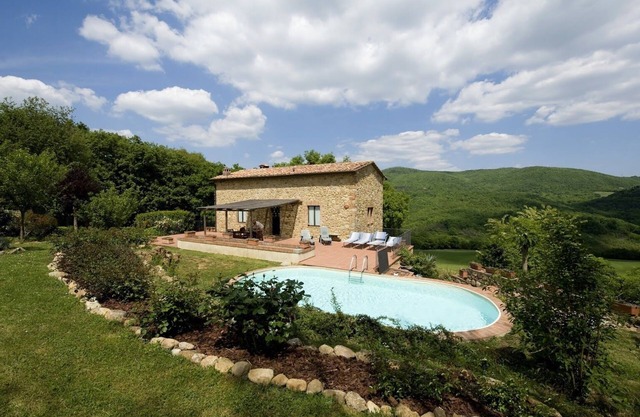 Fienile Colletalli in Radicondoli ,, Toscana