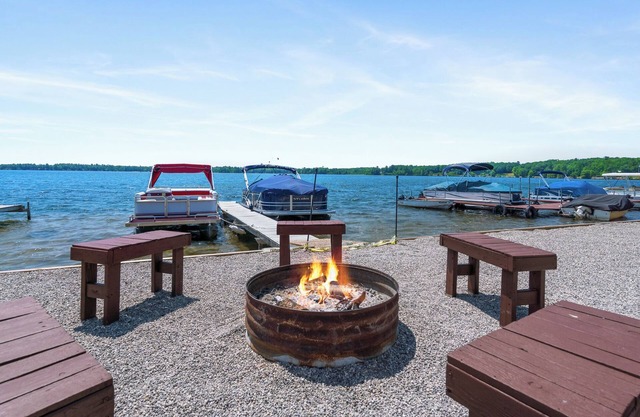Fife Lake Lodge