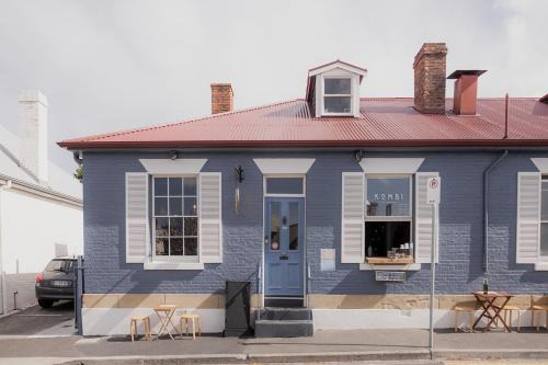 'Fifteen' - Heritage Terrace in Battery Point