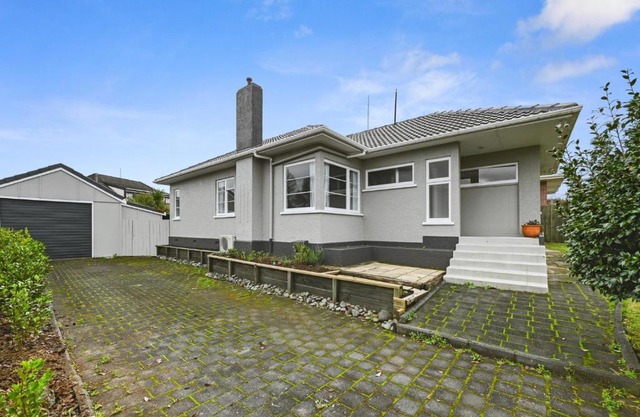 Figtree Bungalow - Rotorua Holiday Home