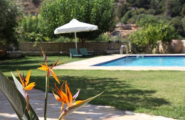 FilippouVilla-Living in Nature