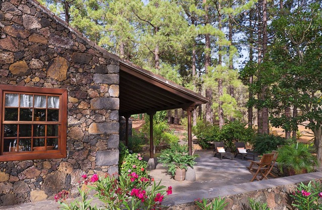 Finca "Casa Calimera" con terrazas privadas, jardín privado y Wi-Fi