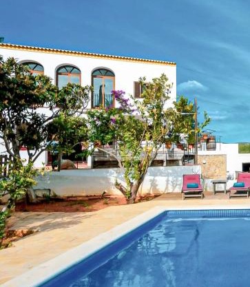 Finca Can Rosa Ibiza, private pool, 10 minutes from the beach
