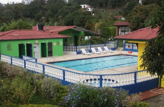 Finca Las Orquideas Mesitas del Colegio