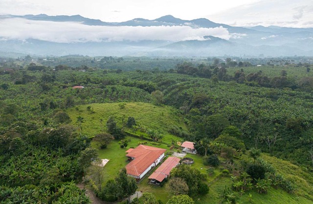 Finca Lindaraja