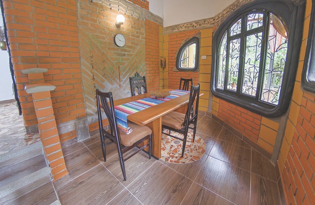 FINCA LLUVIARES Reserva Natural, un espacio para caminar con el sonido del rio