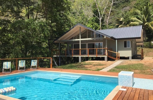 Finca Luminosa ~ casa moderna rodeada de naturaleza