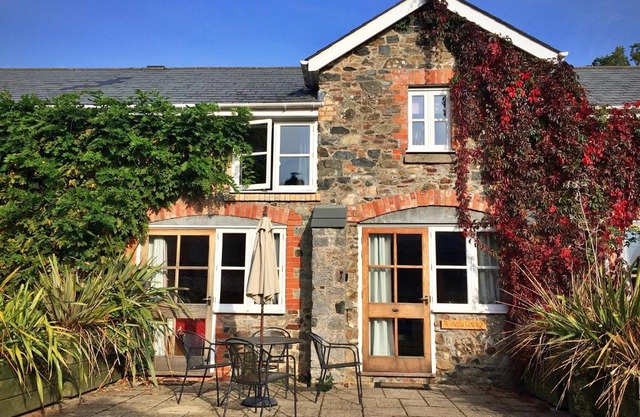 Finest Retreats - Little Dunley - Wisteria Cottage