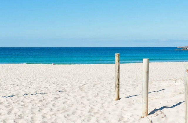 Fingal Bay Townhouse - walk across the road onto Fingal Beach