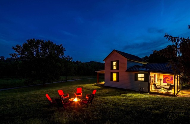 NEW Peaceful Countryside Full Kitchen Firepit Hike
