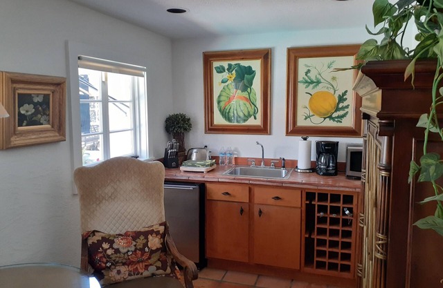 First Class Accommodations in West Palm Beach Florida - Unit Number #1