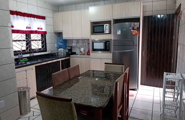 planta baja de una casa de 3 habitaciones para 10 personas
