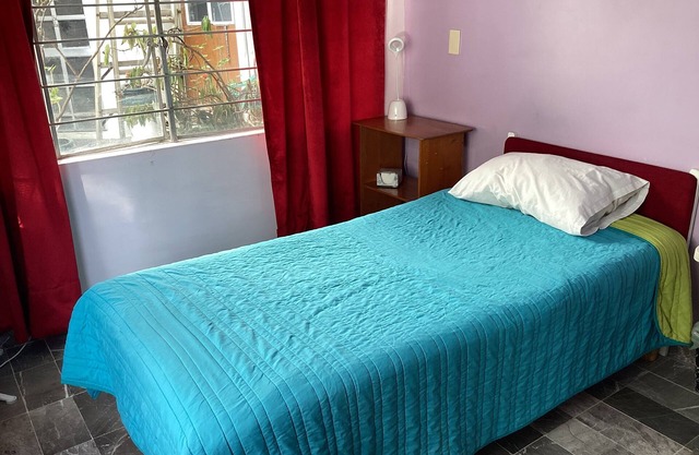 Habitación en planta baja zona Satélite