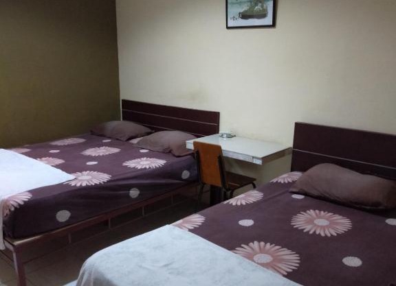 First Inn Hotel