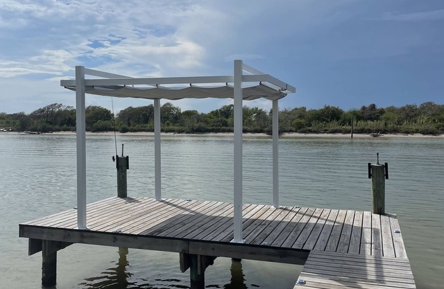 Fish from your private dock on the Colorado River at Bay Bandits’ Hideaway!
