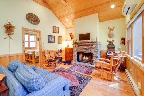 Fish, Hike and Explore Cozy Home in Beech Mountain!