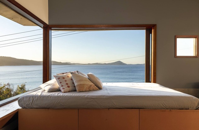 PESCADOS - Casa galardonada, diseñada arquitectónicamente con vista a Seal Rocks