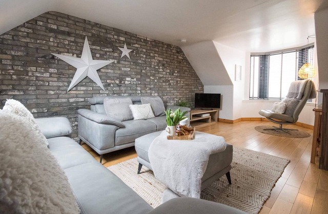 'Fisherman's Cottage' Scandi Style beach front location in the heart of Arbroath