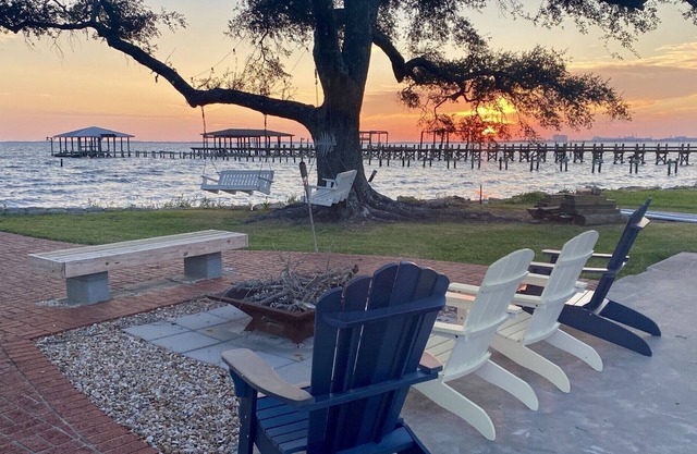 HERMOSA PUESTA DEL SOL FRENTE AL MAR ... A MINUTOS DE LOS CASINOS Y EL LAGO DE CALCASIEU