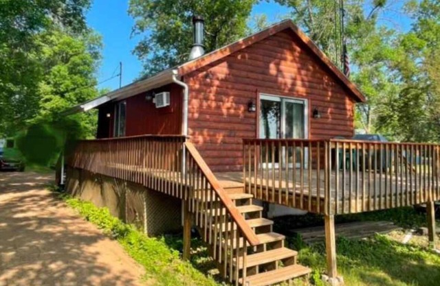 Fisherman’s Shanty- Lakeside