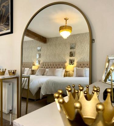 Fitzgeralds - Ballybunion - Sleeps 34