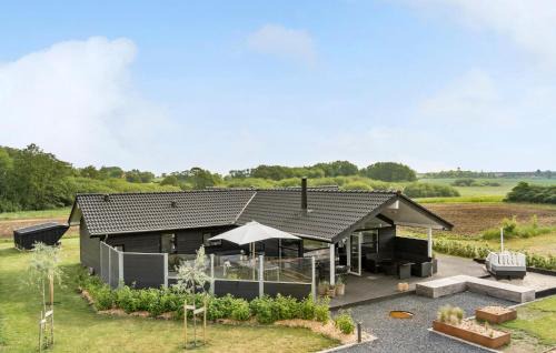 Five-Bedroom Holiday Home In Haderslev