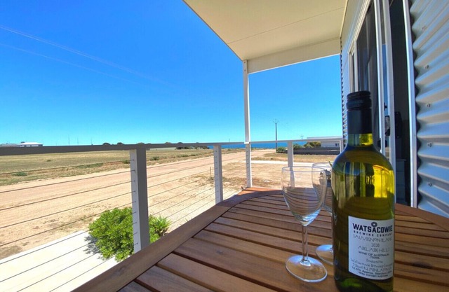 Five bedroom house in Australia, Port Victoria