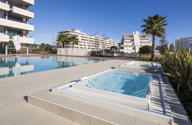 Cinco estrellas, vista increíble y el apartamento más lujoso de Ibiza cerca de Marina & Pacha