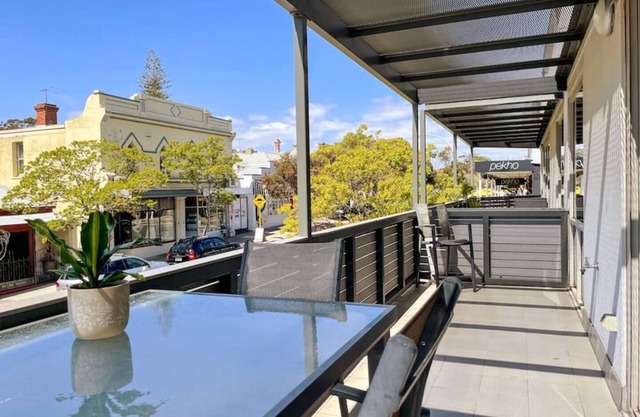 This apartment is a 0 bedroom(s), 1.5 bathrooms, located in Fremantle, WA.