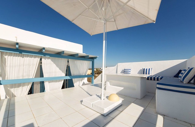 Fivos Apartments
