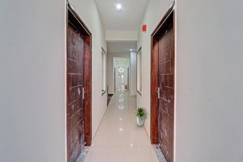 Flagship Hotel Shiv Sarover In