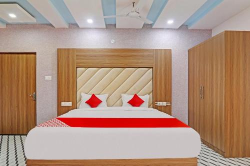 Flagship Hotel The Aryan