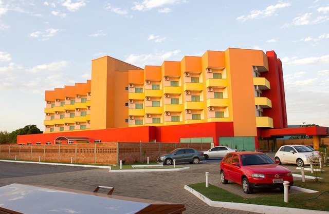 Flamboyant Suite Hotel