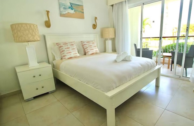 Flamingo Cabana