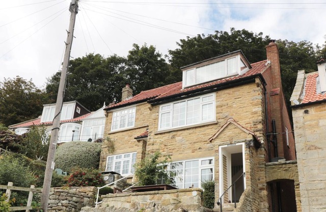 CASA FLAMINGO, admite mascotas en Runswick Bay, Ref. 988574